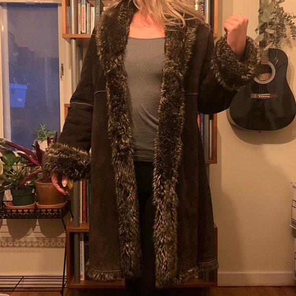 Vintage Plus Suede and Faux Fur Long Winter Coat - Picture 3 of 6